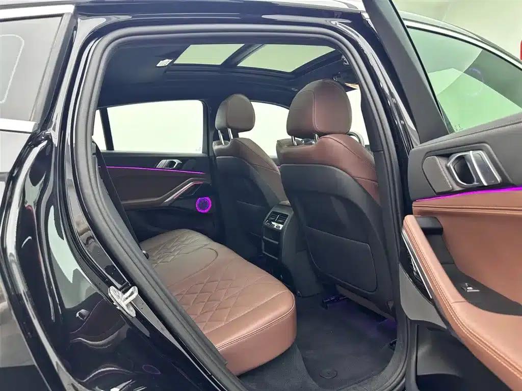 2023 BMW X6 xDrive40i M Sport Package — миниатюра 22