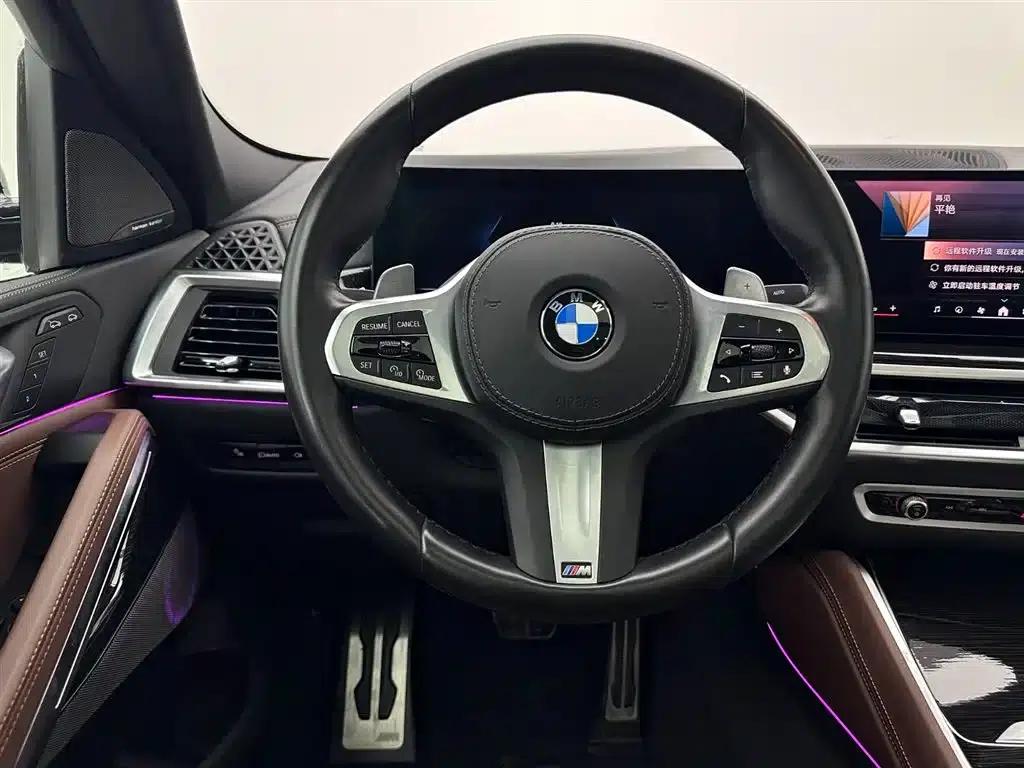 2023 BMW X6 xDrive40i M Sport Package — миниатюра 10