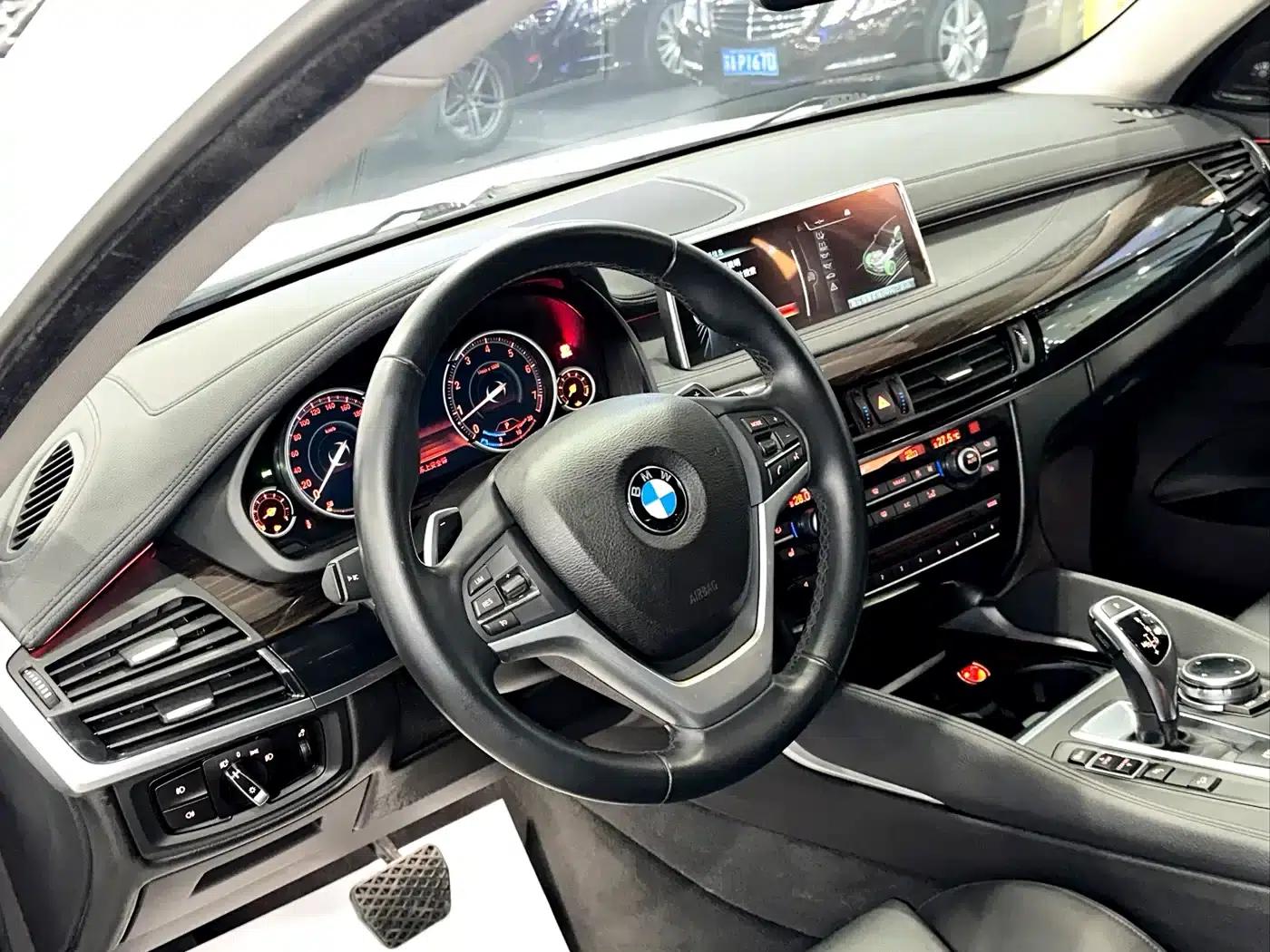 BMW X6 2015 xDrive35i Luxury — миниатюра 13