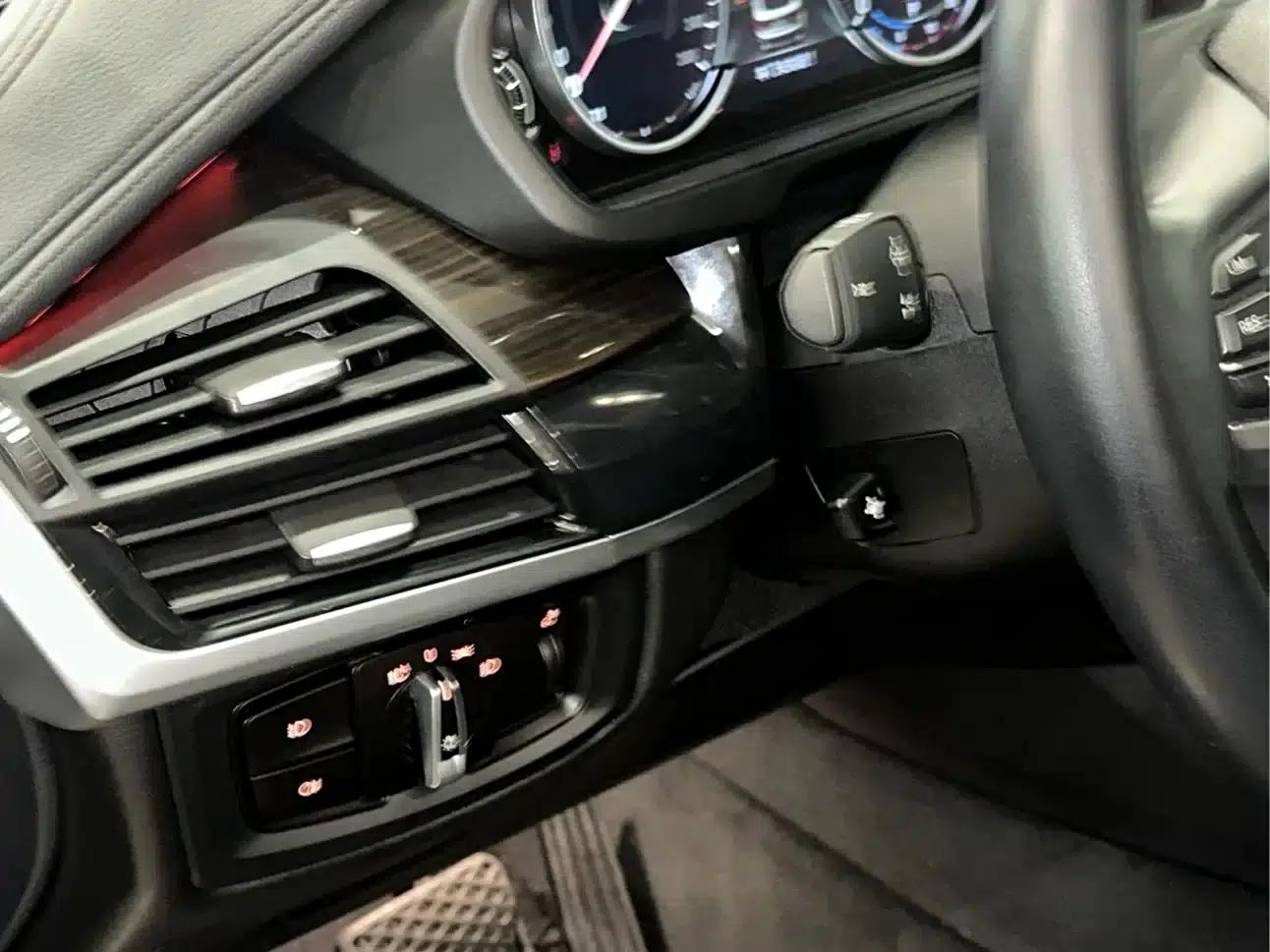 BMW X6 2015 xDrive35i Luxury — миниатюра 15