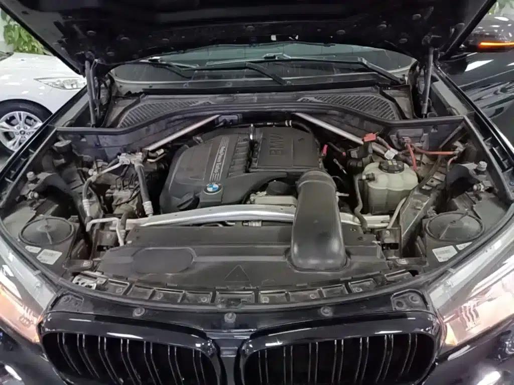 2019 BMW X6 xDrive35i M Sport Package — миниатюра 20
