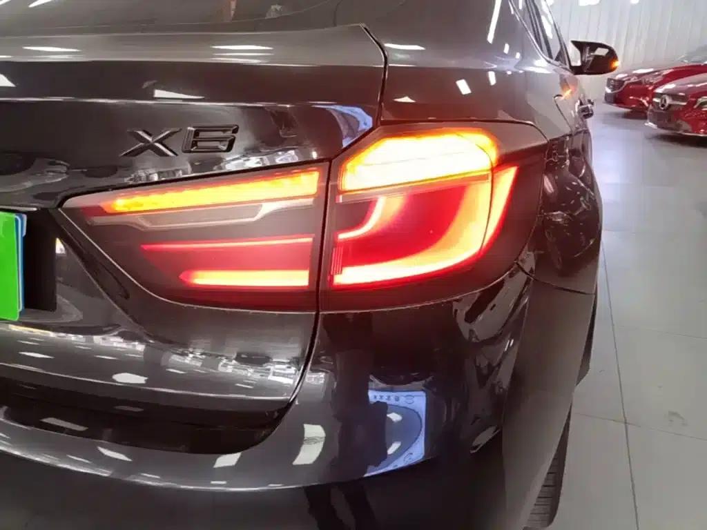 2019 BMW X6 xDrive35i M Sport Package — миниатюра 8