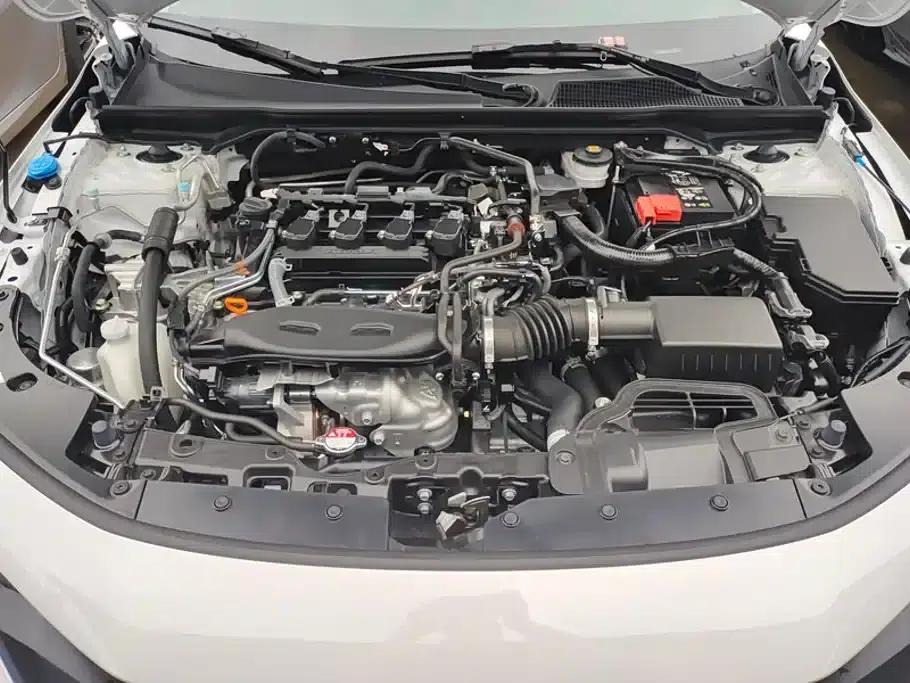 Stylish 2025 240TURBO CVT Tech Edition — миниатюра 10