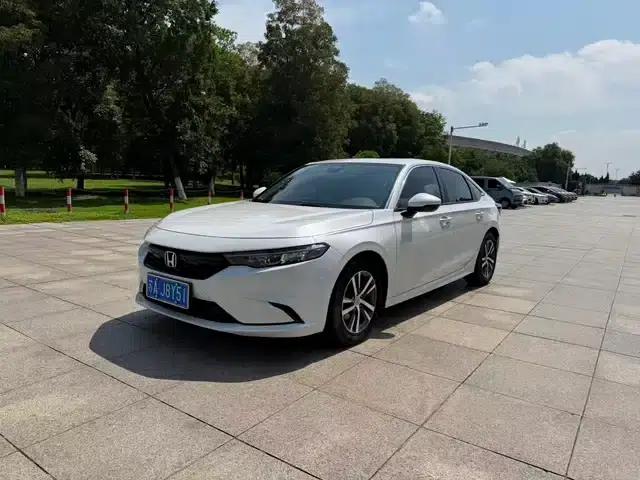 Stylish 2022 240TURBO CVT Premium Edition
