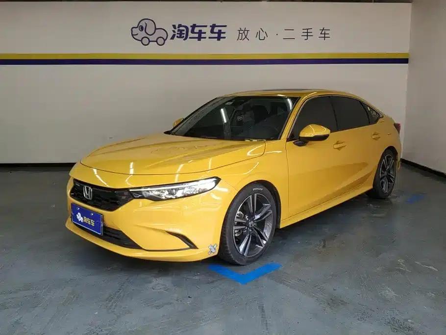 Stylish 2022 240TURBO CVT Premium Edition — миниатюра 1