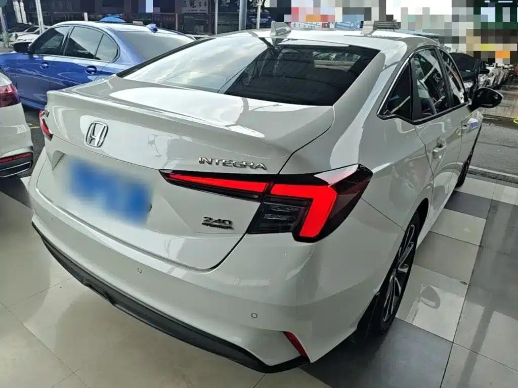 Stylish 2023 240TURBO CVT Smart Edition — миниатюра 7