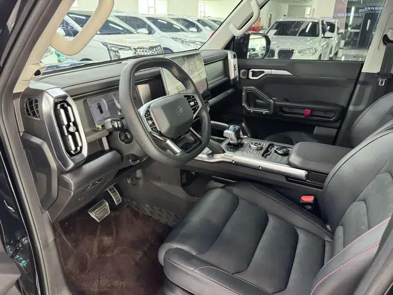 Jetour Traveler C-DM 2025 Extended Version 1.5TD DHT 120km 2WD Discovery 7-Seater — миниатюра 8