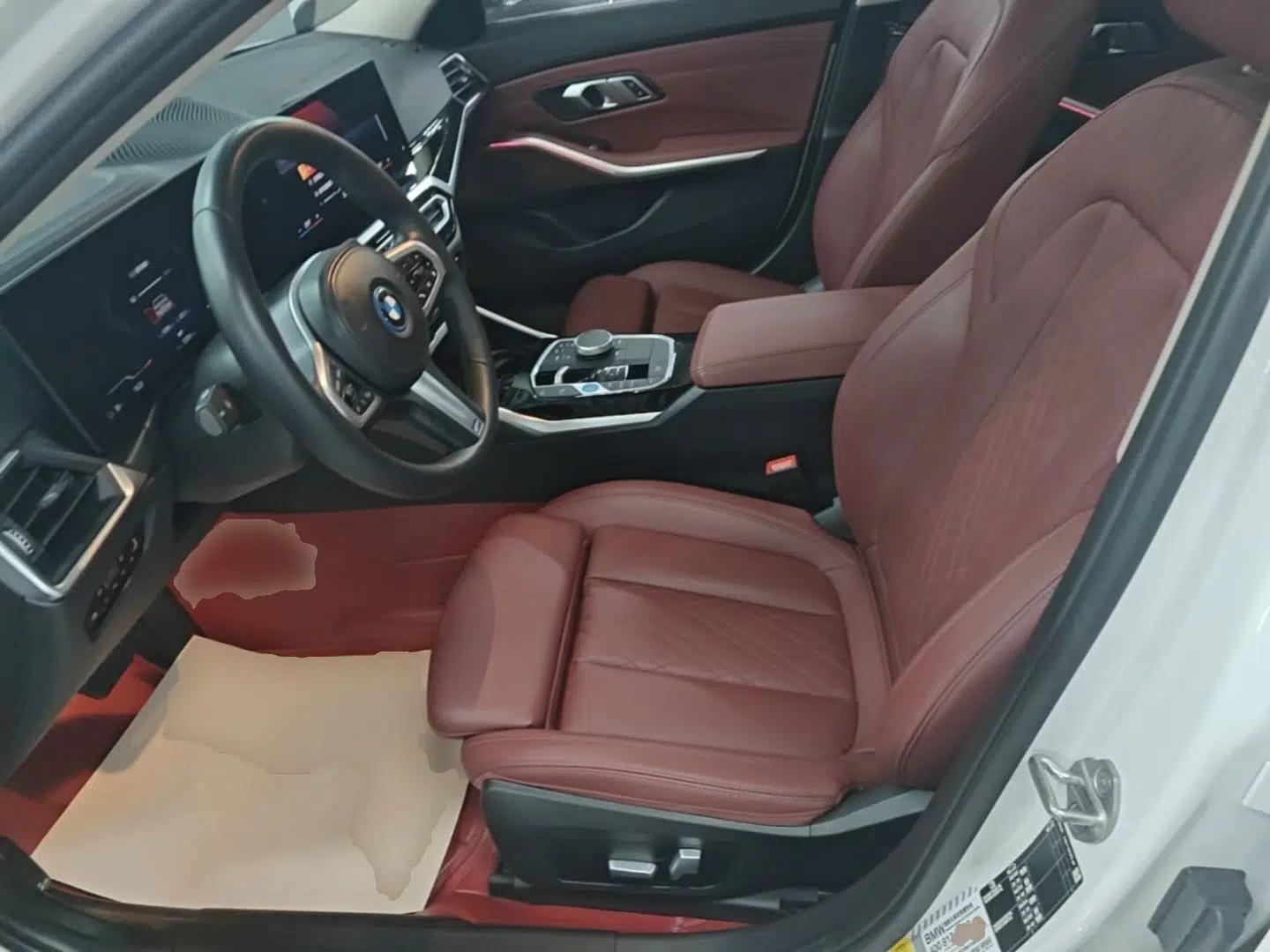 BMW i3 2022 eDrive 35 L — миниатюра 17