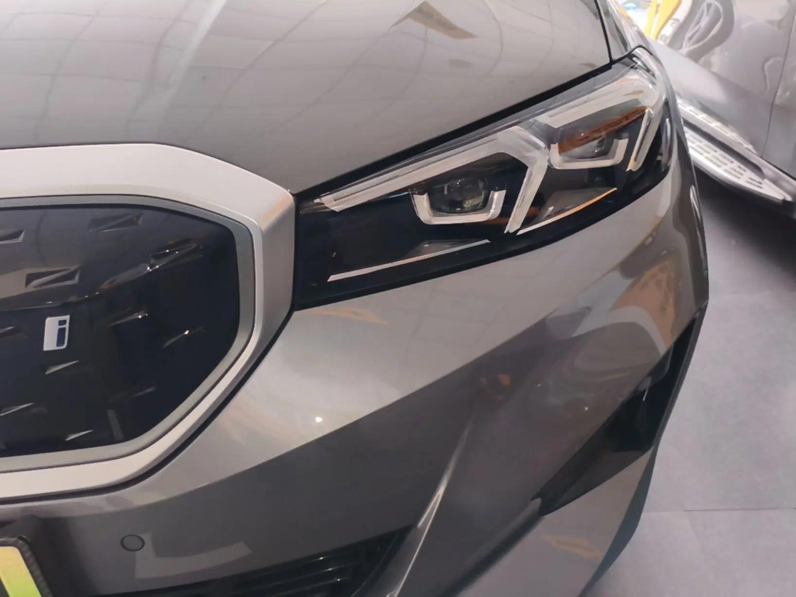 BMW i3 2022 eDrive 35 L — миниатюра 8