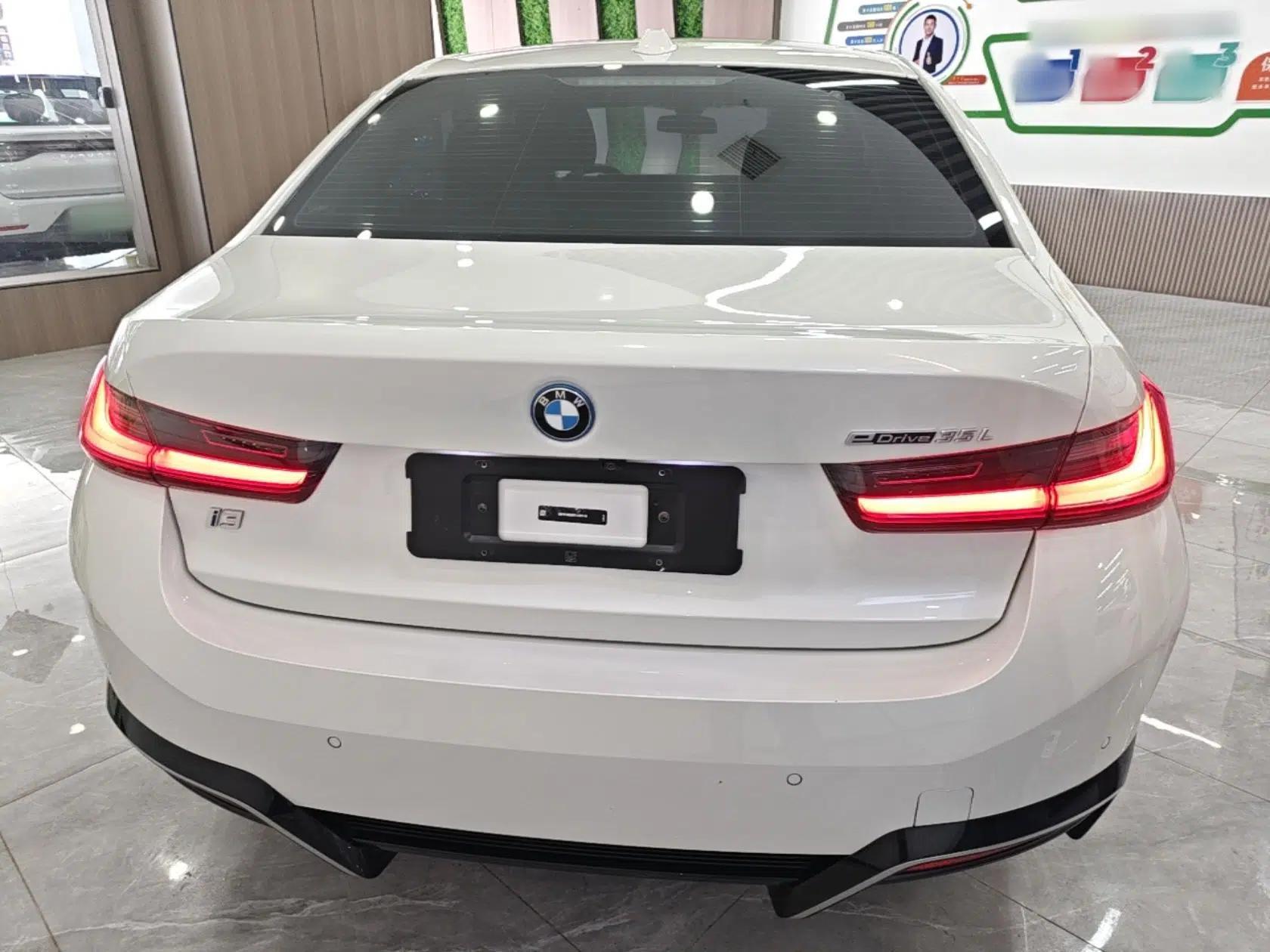 BMW i3 2024 eDrive 35 L — миниатюра 5