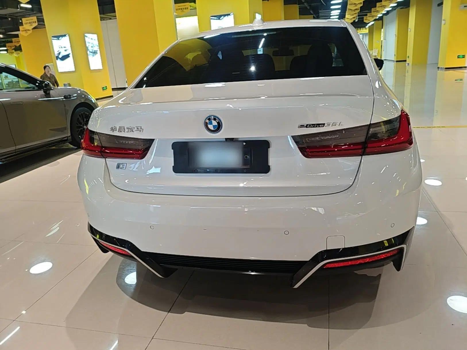 BMW i3 2024 eDrive 35 L — миниатюра 5