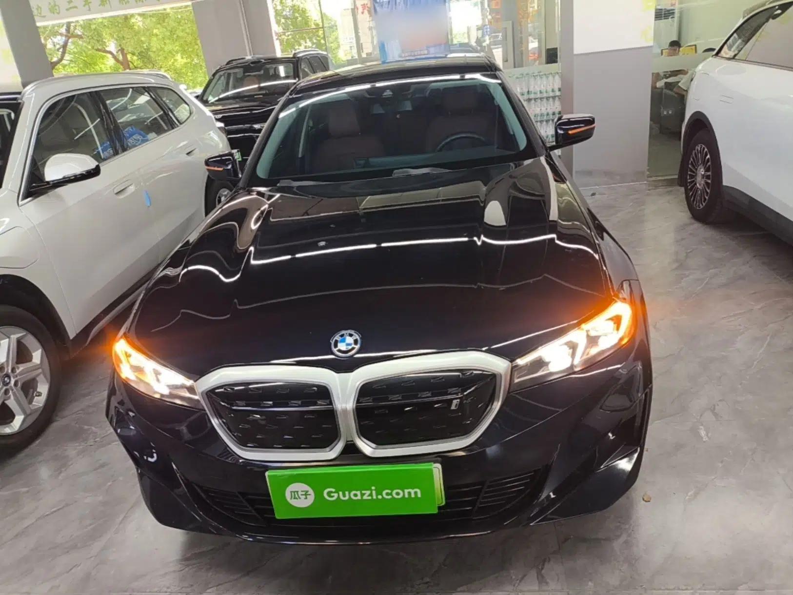 BMW i3 2024 eDrive 35 L — миниатюра 2