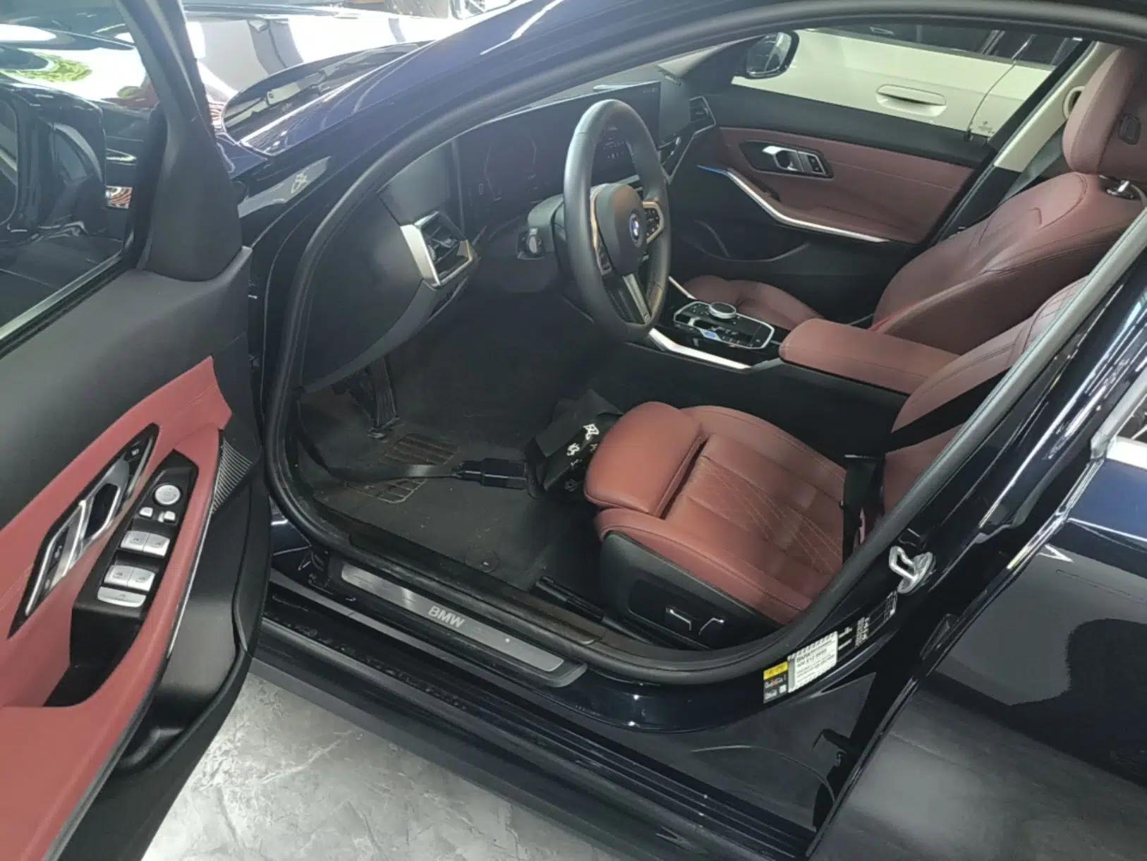 BMW i3 2024 eDrive 35 L — миниатюра 18