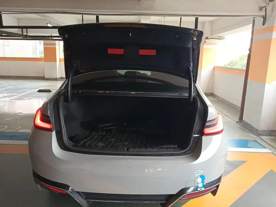 BMW i3 2022 eDrive 35 L — миниатюра 22