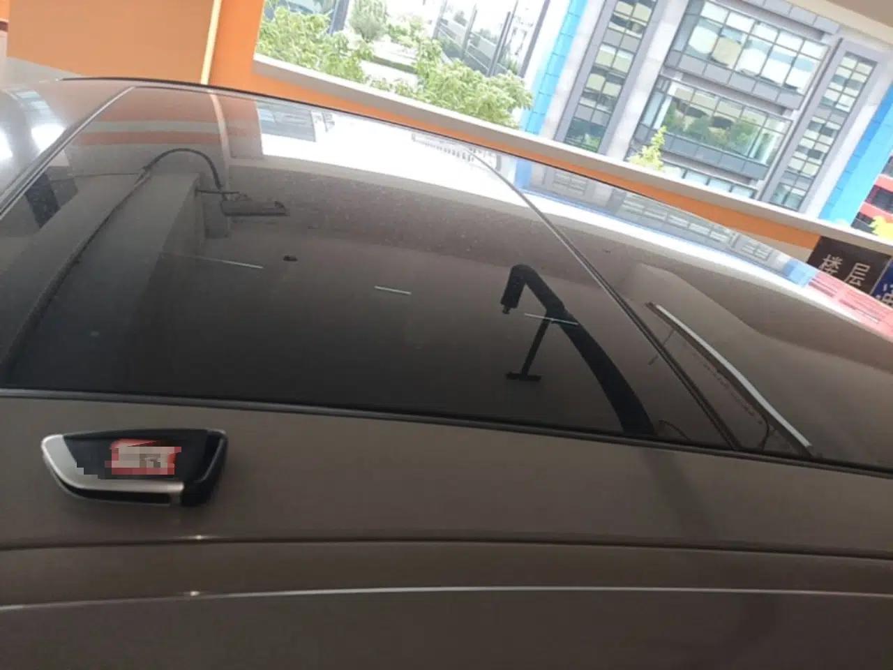 BMW i3 2022 eDrive 35 L — миниатюра 7