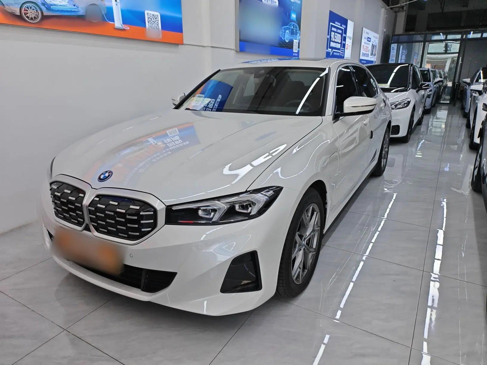 BMW i3 2024 eDrive 35 L — миниатюра 1