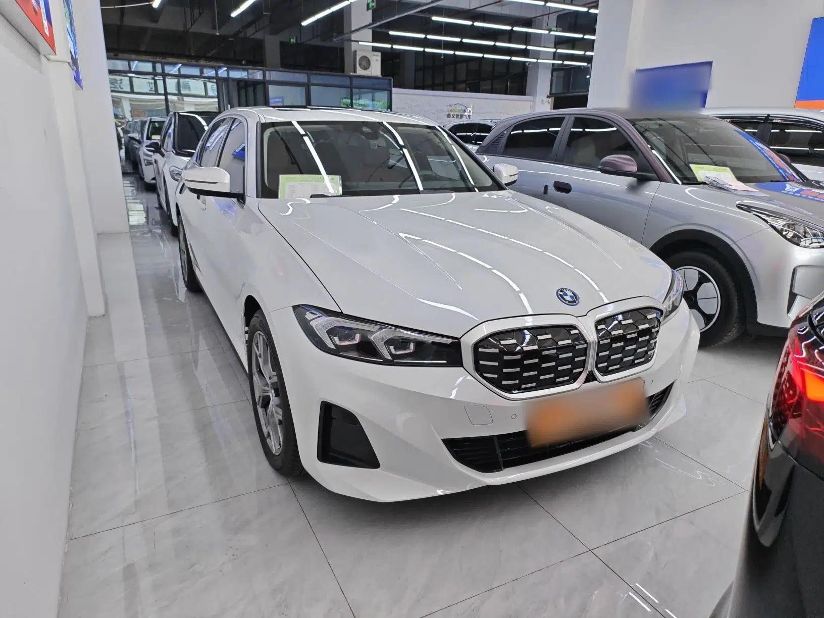 BMW i3 2024 eDrive 35 L — миниатюра 4