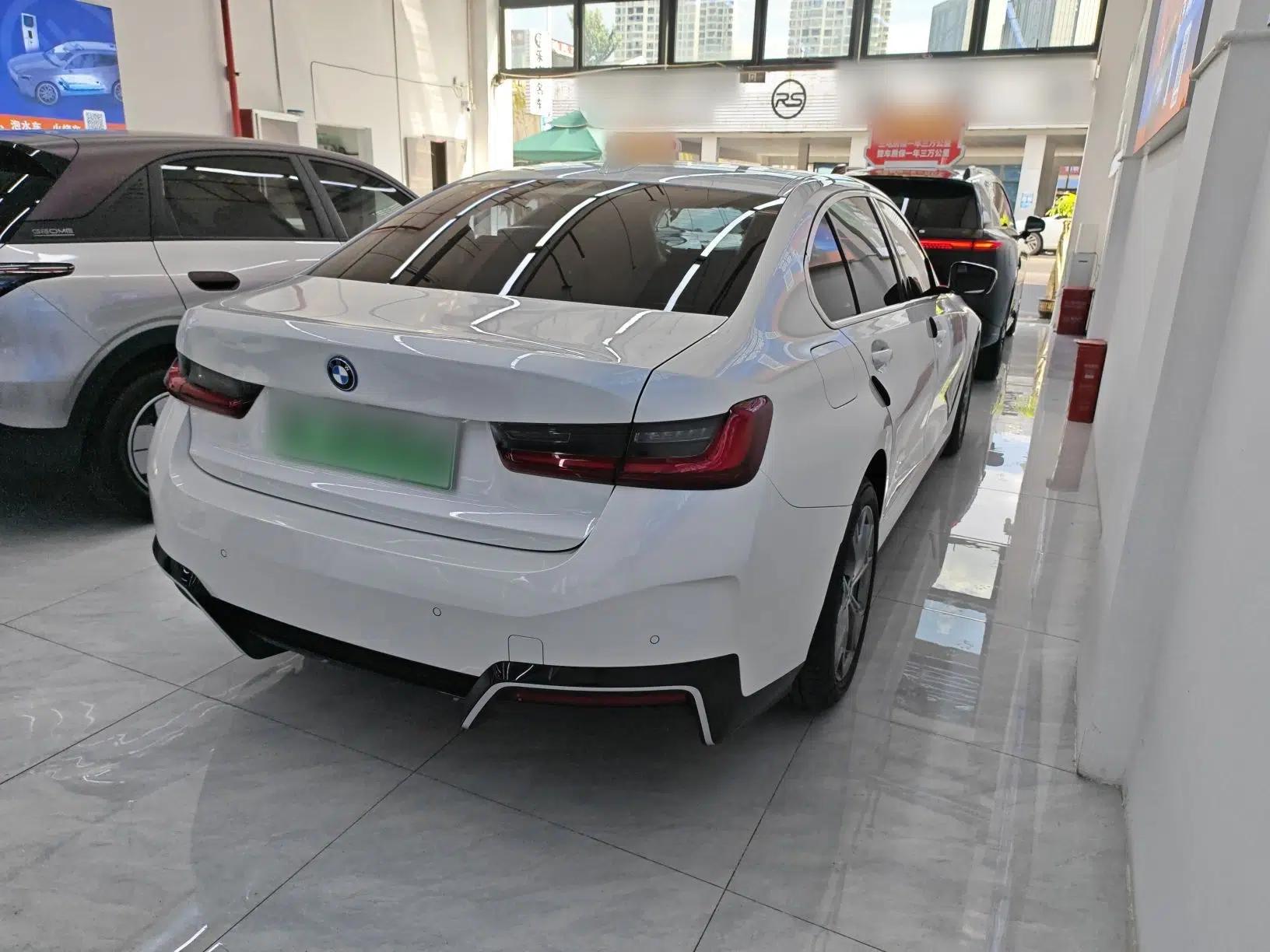BMW i3 2024 eDrive 35 L — миниатюра 5