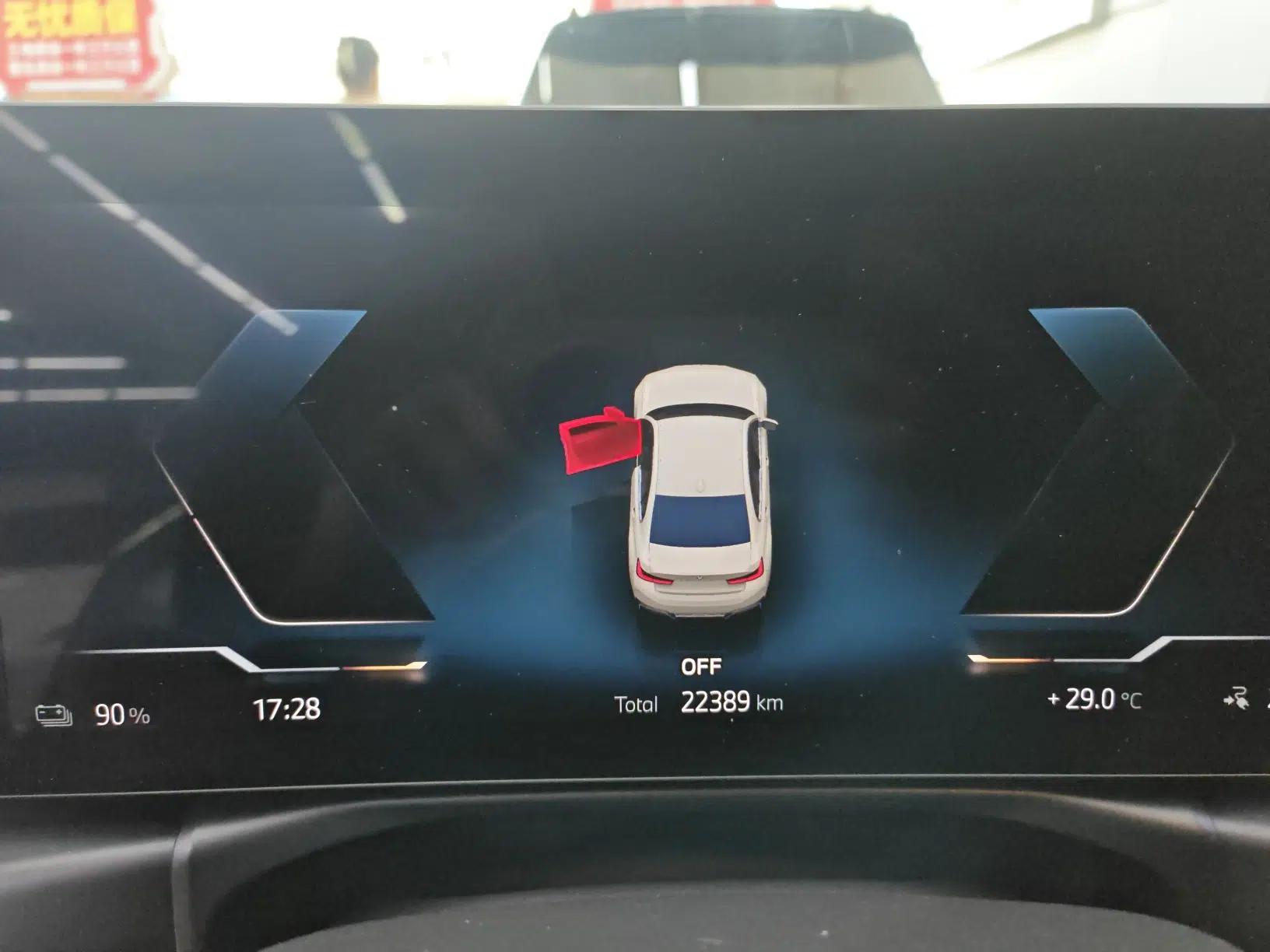 BMW i3 2024 eDrive 35 L — миниатюра 10