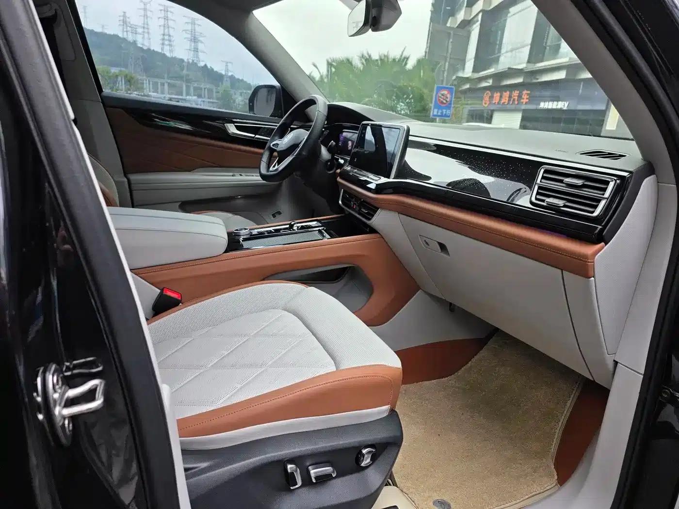 2023 Volkswagen Teramont 530 V6 AWD Supreme Flagship Edition — миниатюра 17