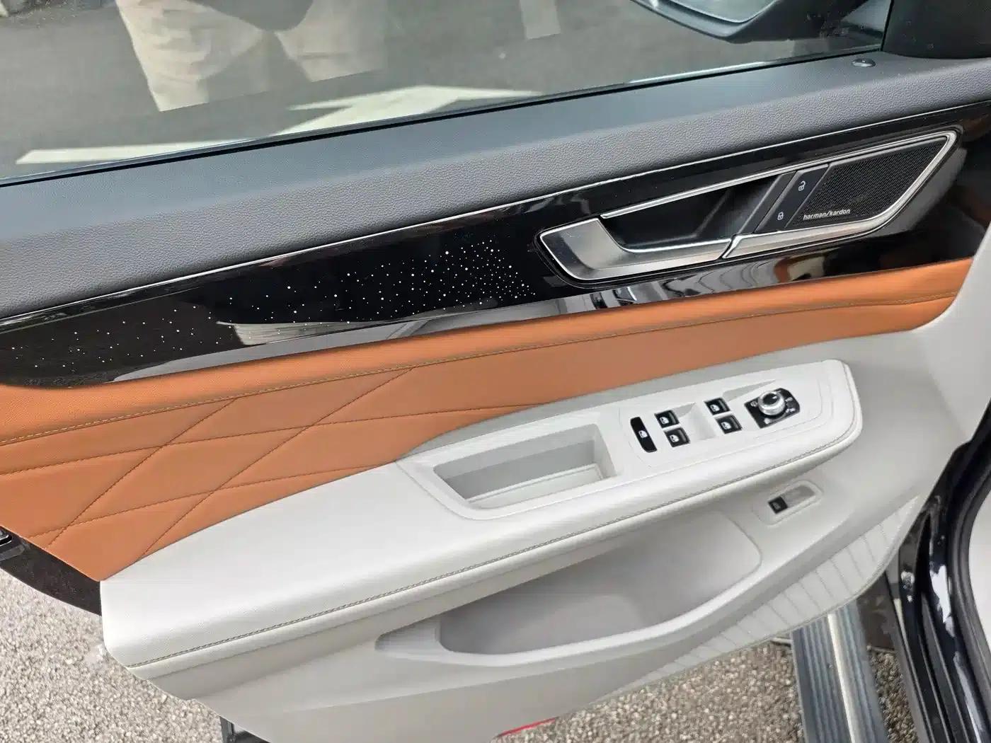 2023 Volkswagen Teramont 530 V6 AWD Supreme Flagship Edition — миниатюра 21