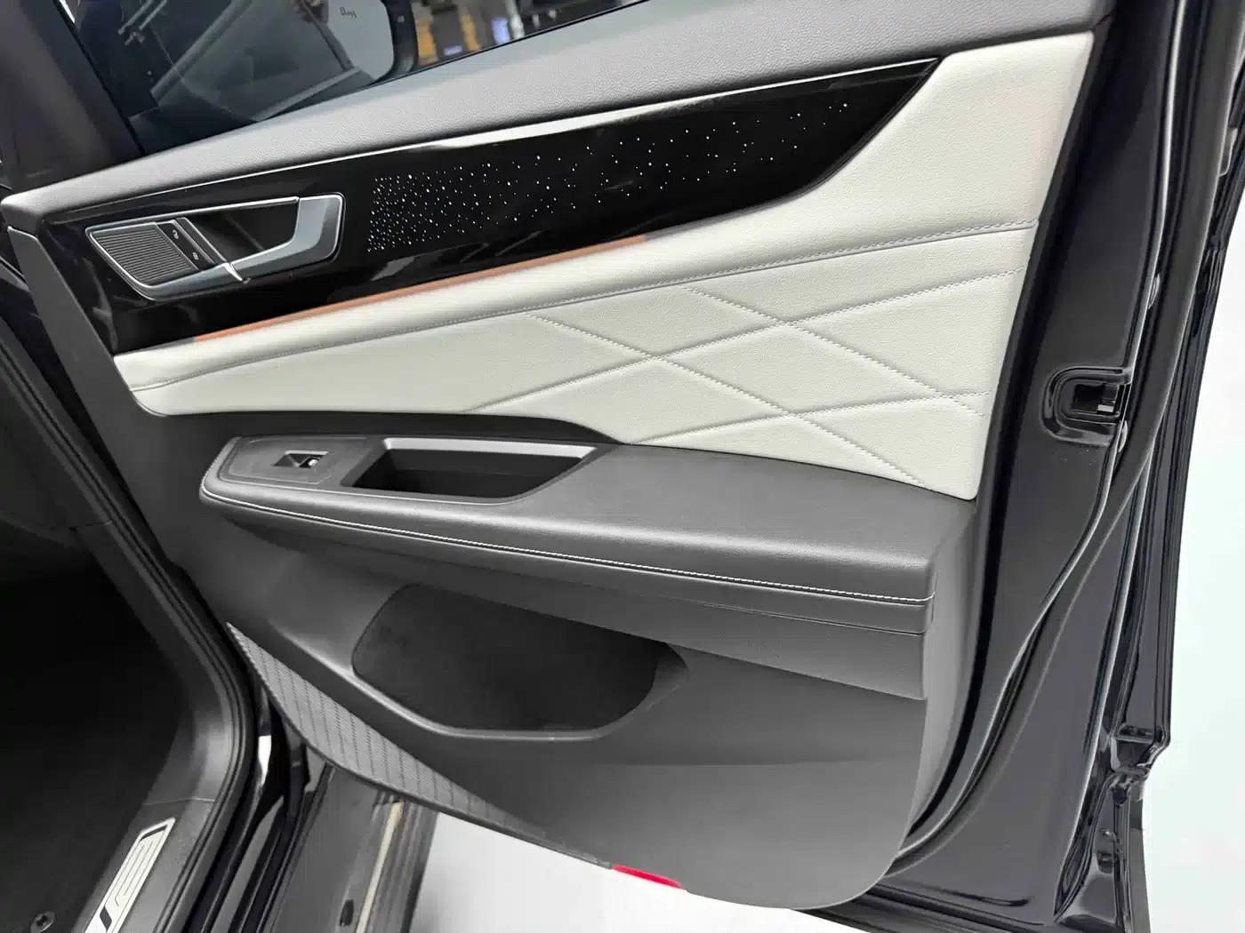 2023 Volkswagen Teramont 380TSI 4WD Premium Luxury Edition — миниатюра 8