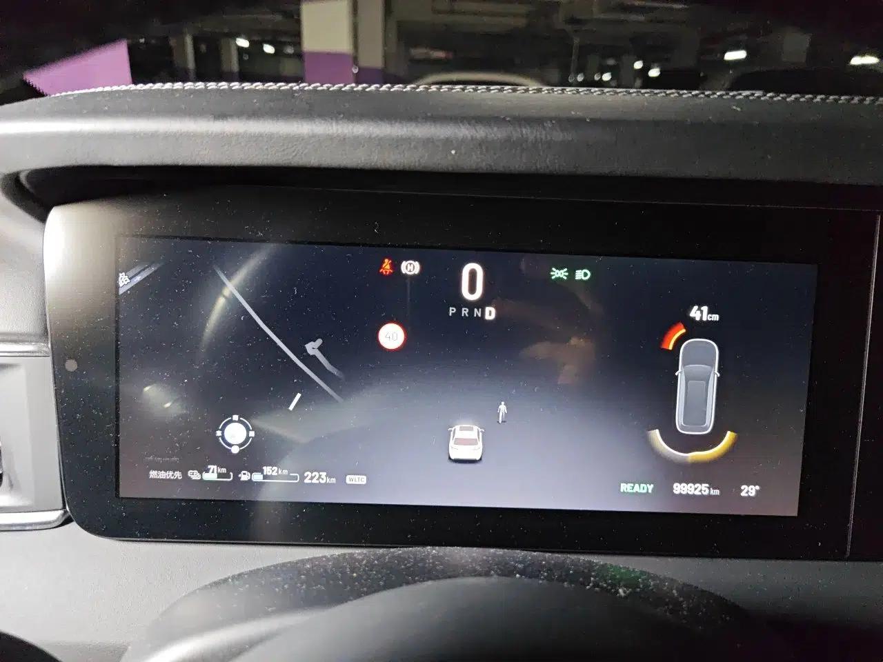 Li Auto ONE 2021 Extended-Range 6-Seater Version — миниатюра 11