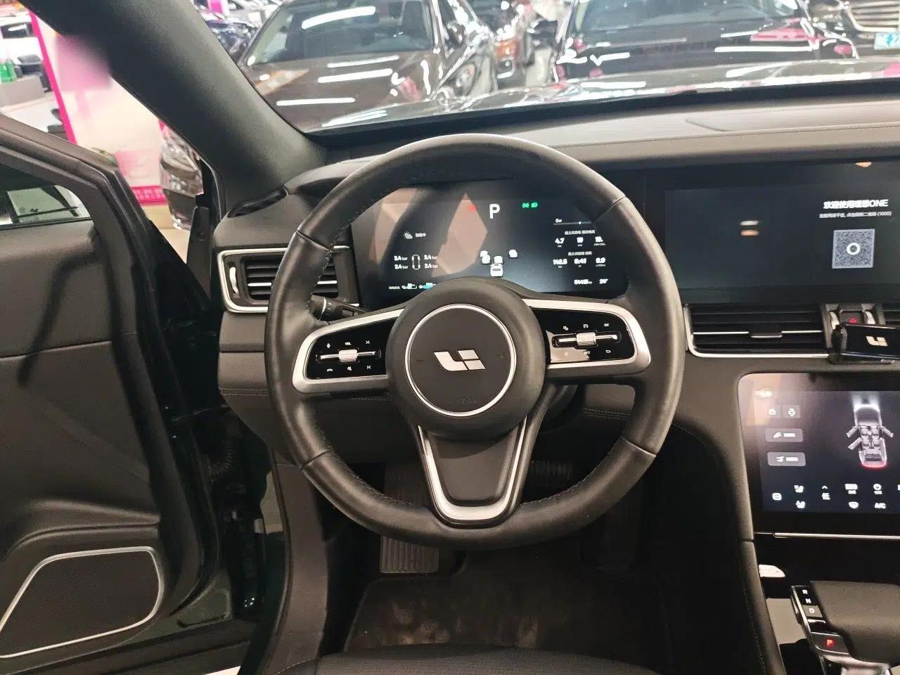 Li Auto ONE 2021 Extended-Range 6-Seater Version — миниатюра 10