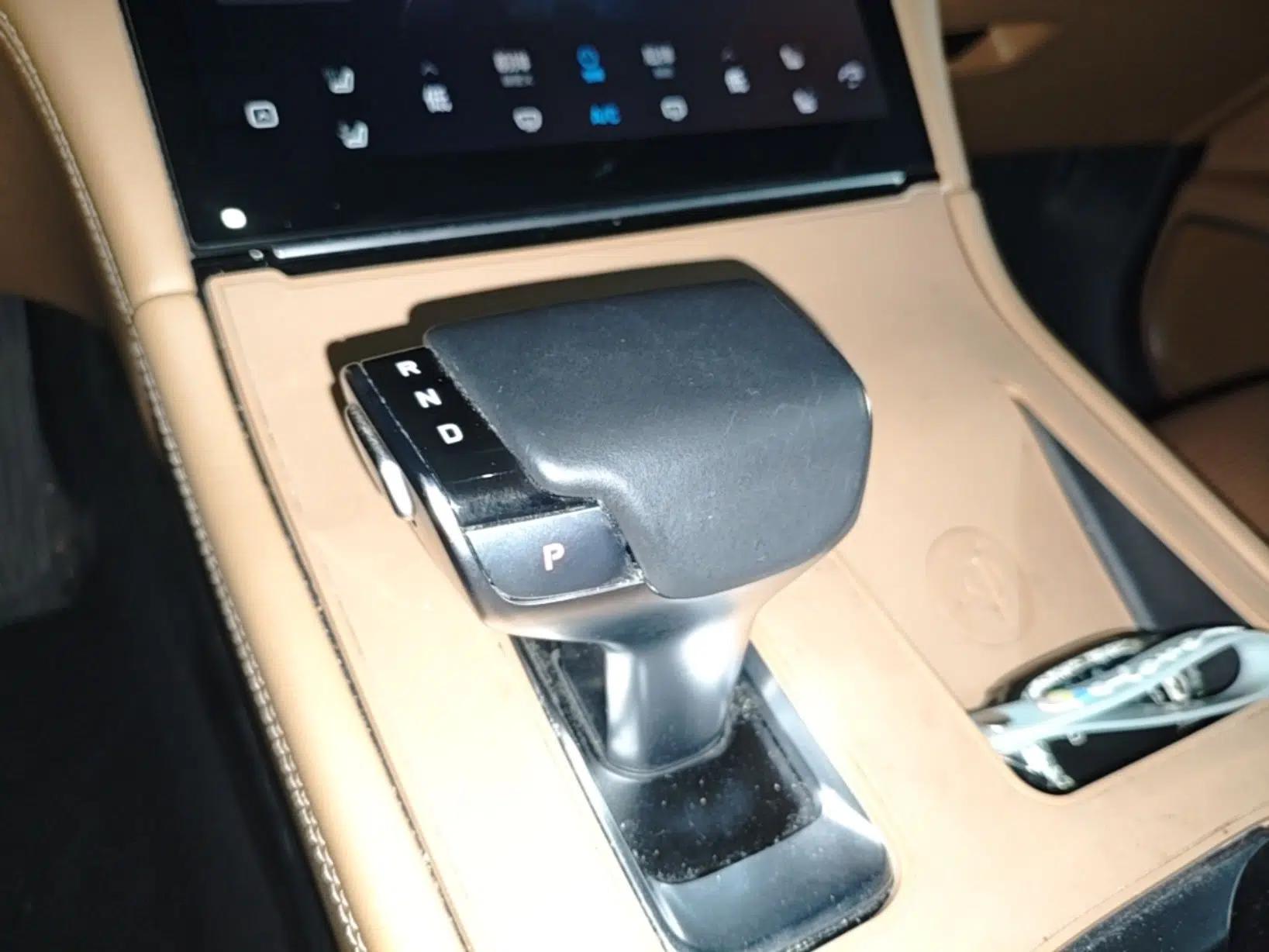 Li Auto ONE 2021 Extended-Range 6-Seater Version — миниатюра 16