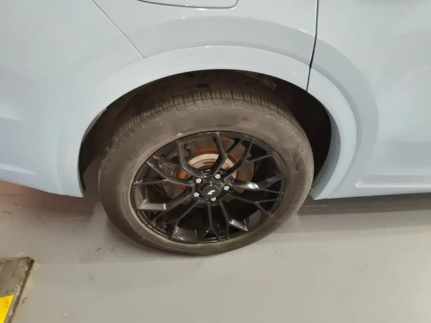 Li Auto ONE 2020 Extended-Range 6-Seater Version — миниатюра 11