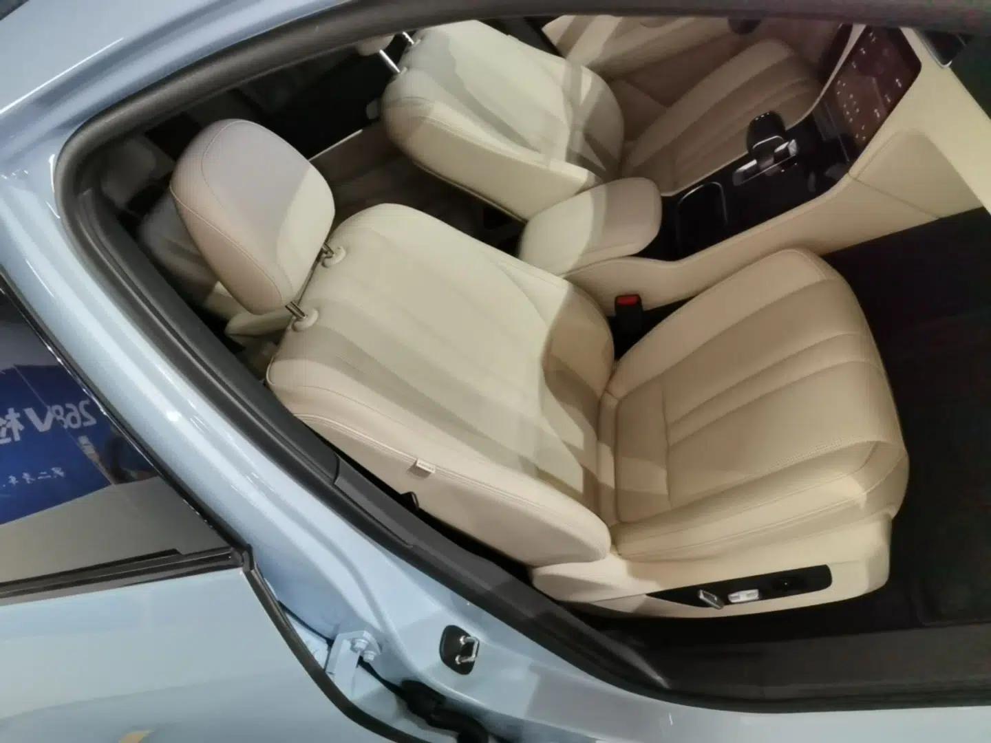 Li Auto ONE 2020 Extended-Range 6-Seater Version — миниатюра 19