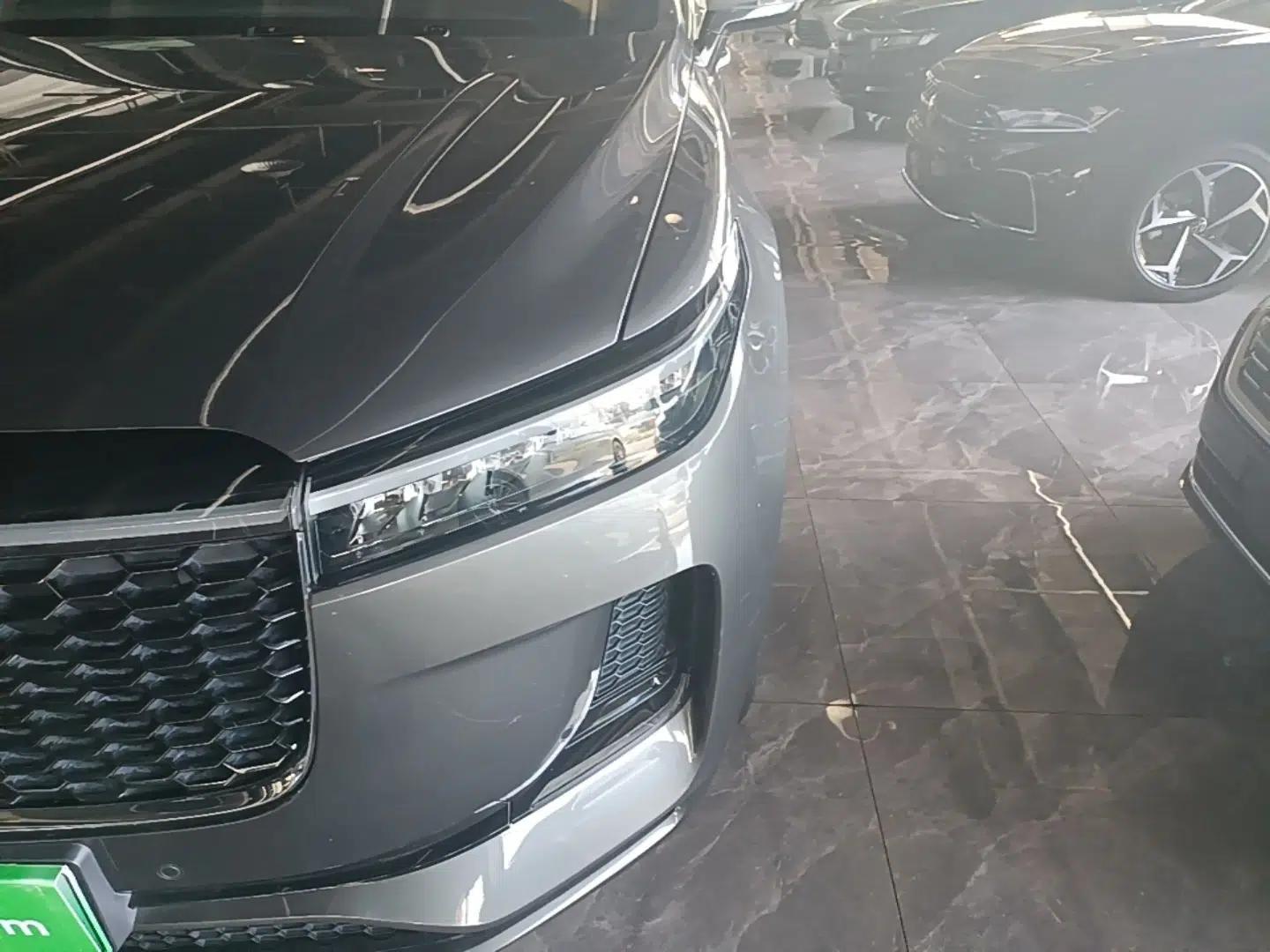 Li Auto ONE 2021 Extended-Range 6-Seater Version — миниатюра 8