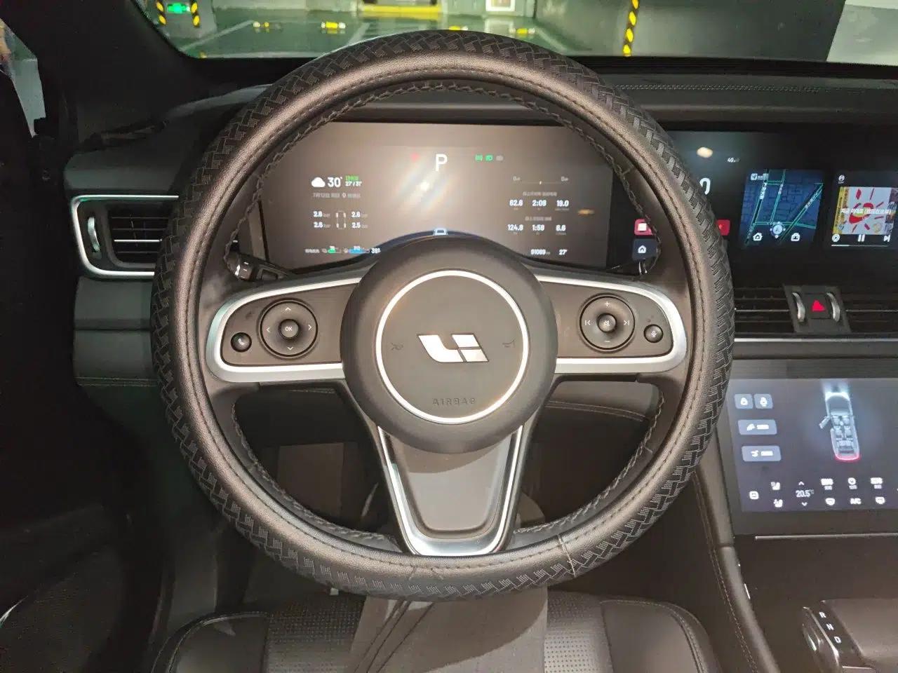 Li Auto ONE 2020 Extended-Range 6-Seater Version — миниатюра 10
