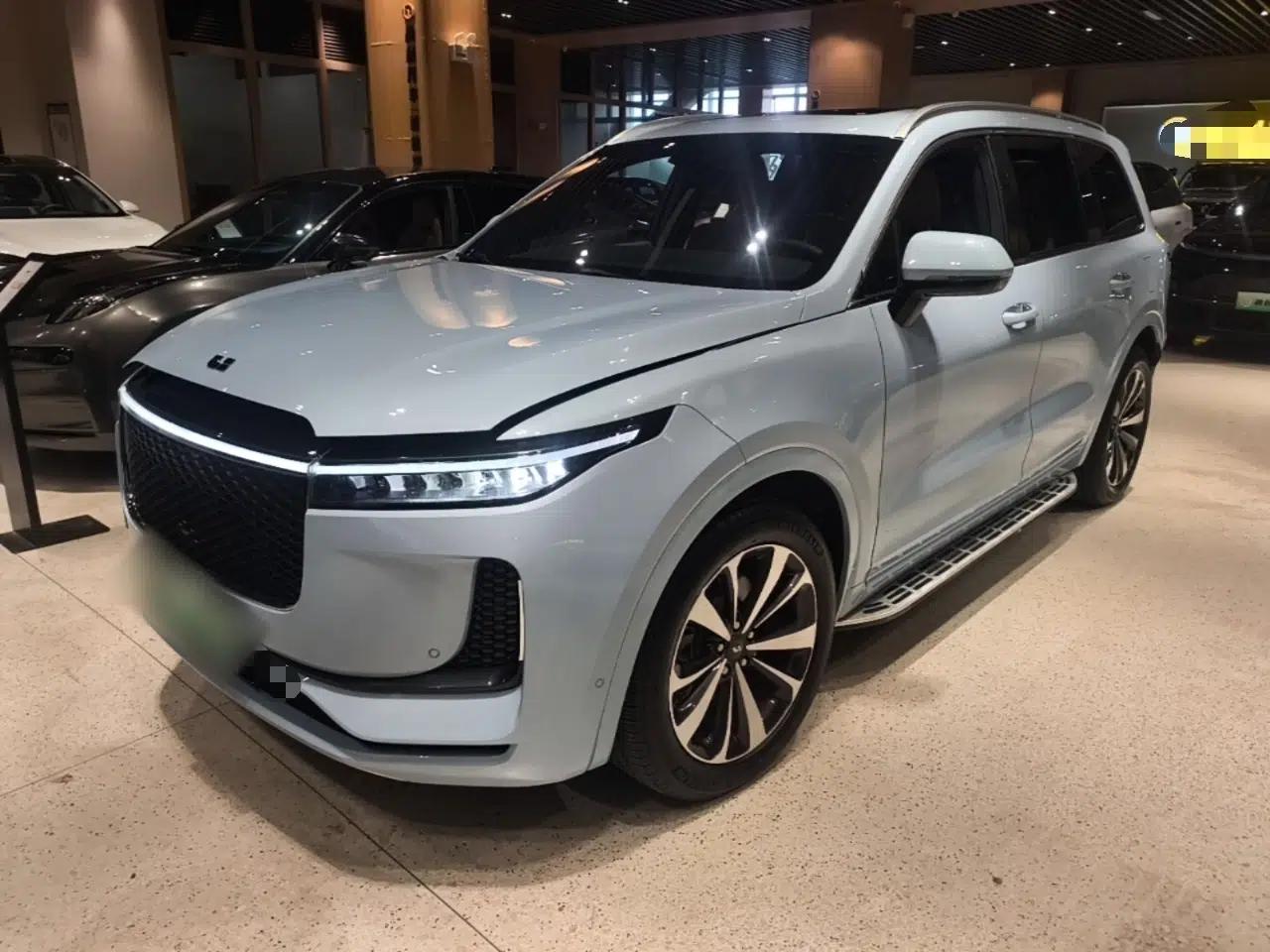 Li Auto ONE 2020 Extended-Range 6-Seater Version — миниатюра 1