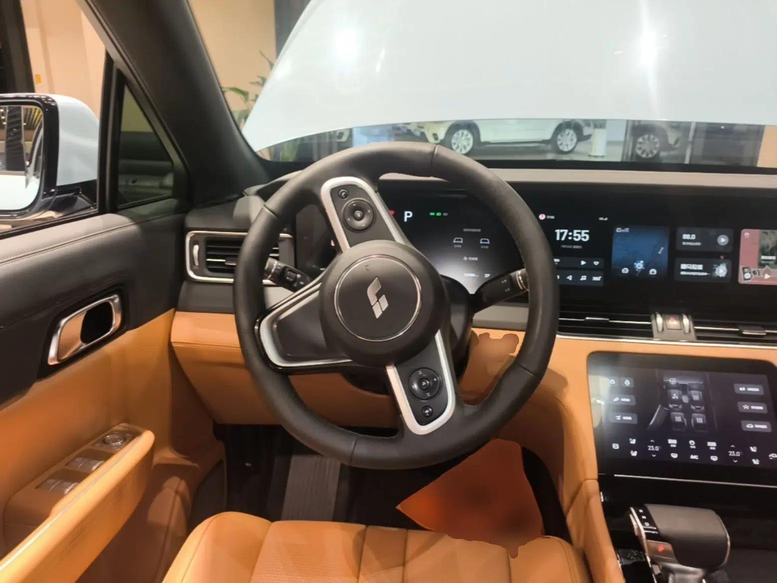 Li Auto ONE 2020 Extended-Range 6-Seater Version — миниатюра 18