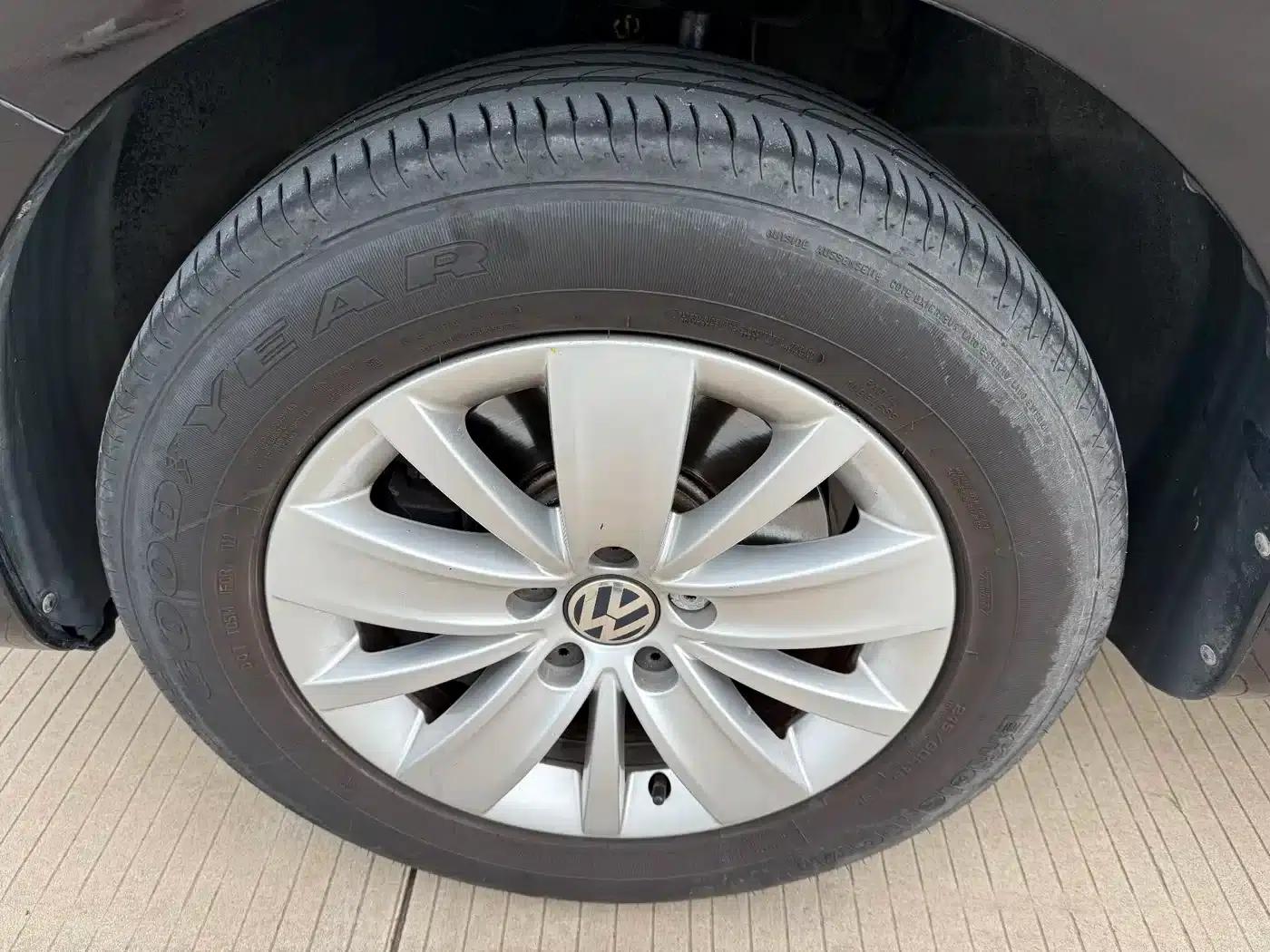 2016 Sharan 280TSI Enjoyment Edition 7-Seater — миниатюра 11