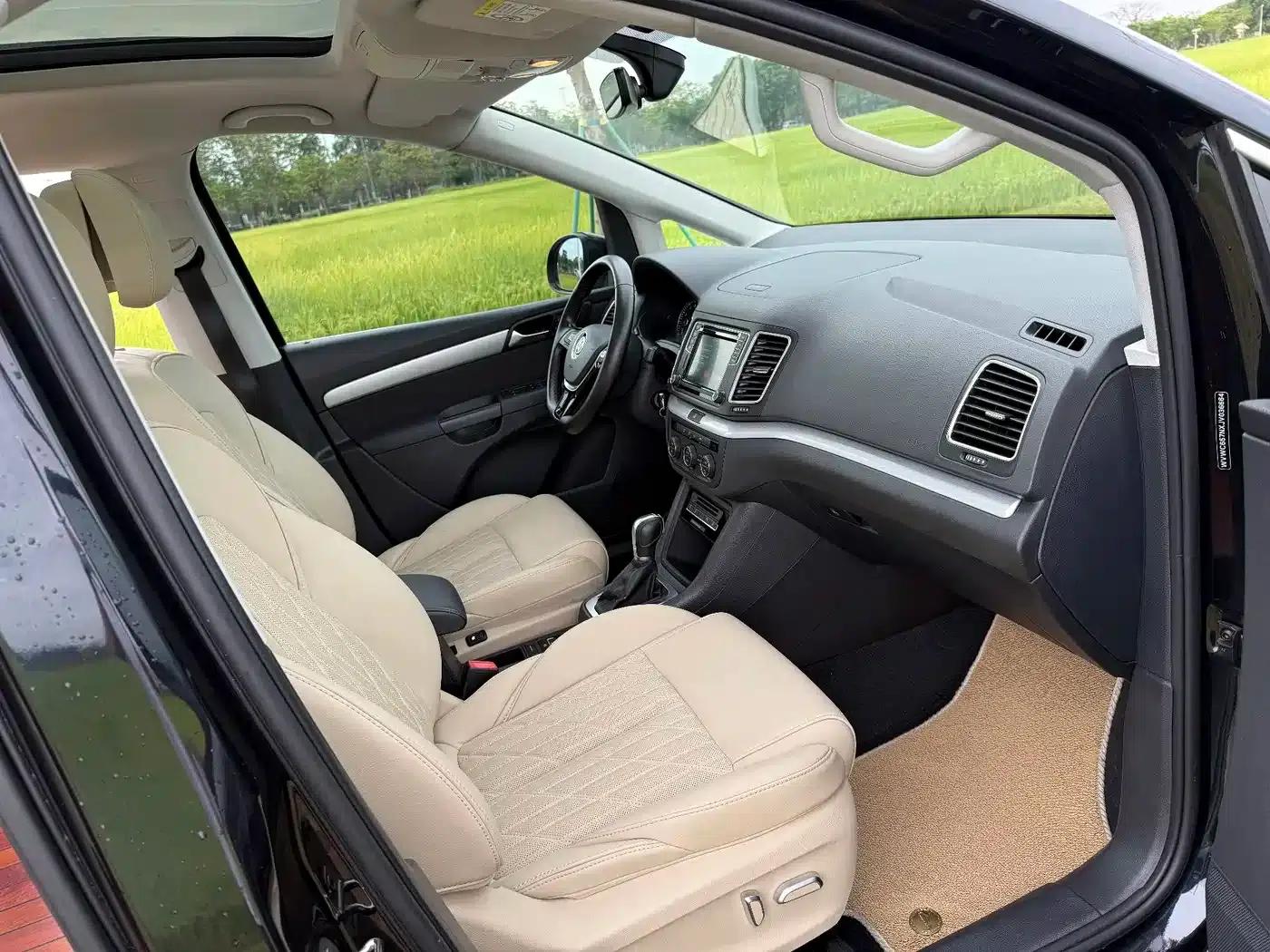 2016 Sharan 280TSI Enjoyment Edition 7-Seater — миниатюра 13