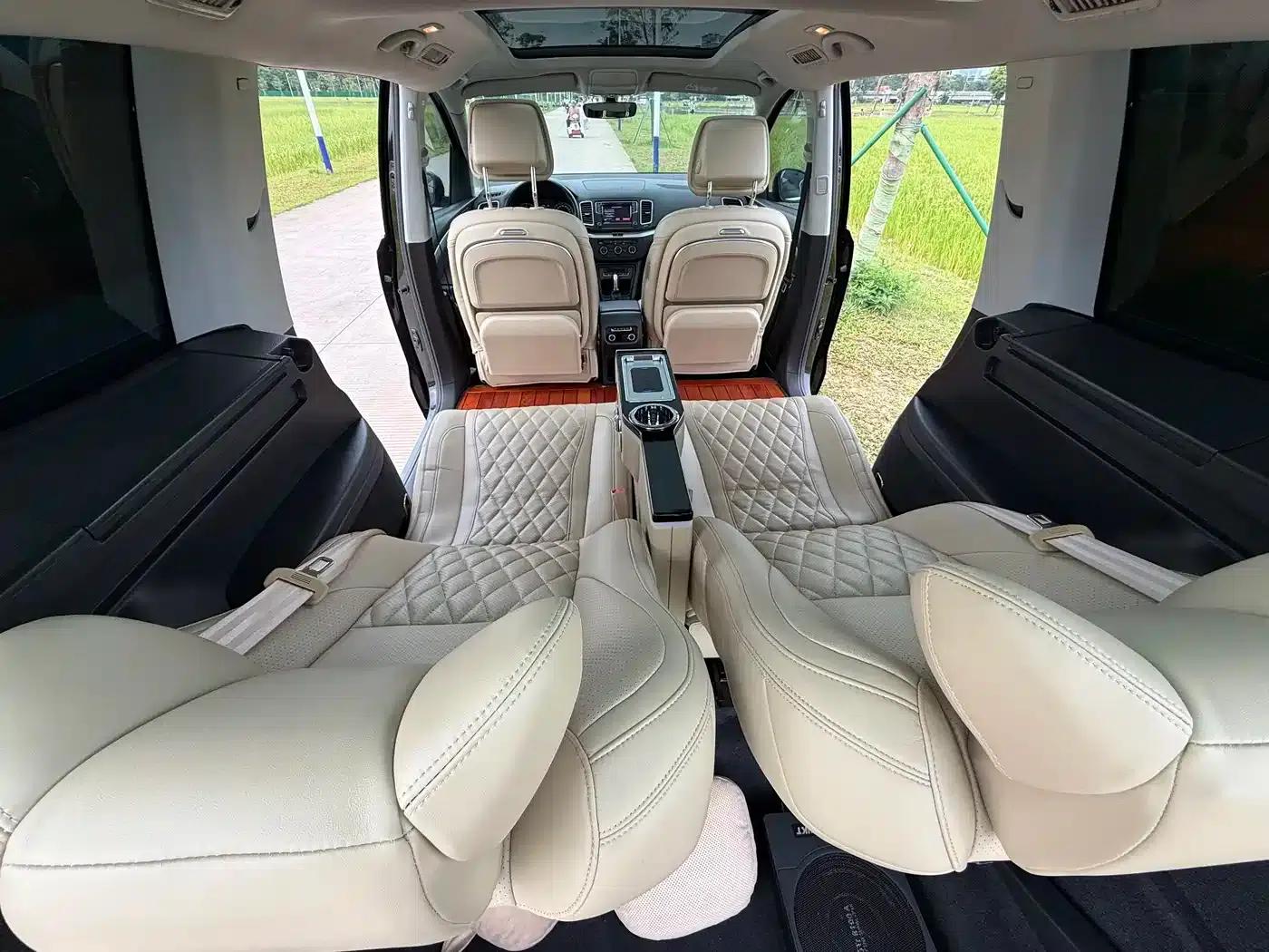 2016 Sharan 280TSI Enjoyment Edition 7-Seater — миниатюра 17