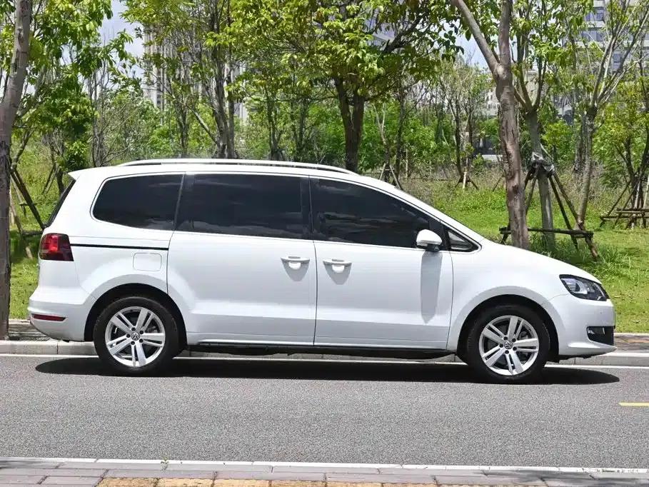 2018 Sharan Facelift 380TSI Comfort 7-Seater — миниатюра 11