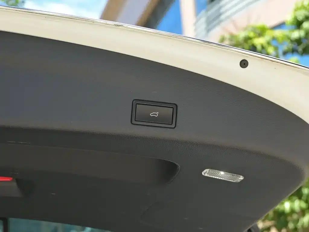 2018 Sharan Facelift 380TSI Comfort 7-Seater — миниатюра 16