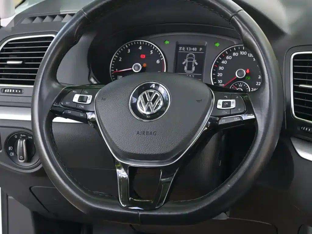 2018 Sharan Facelift 380TSI Comfort 7-Seater — миниатюра 18