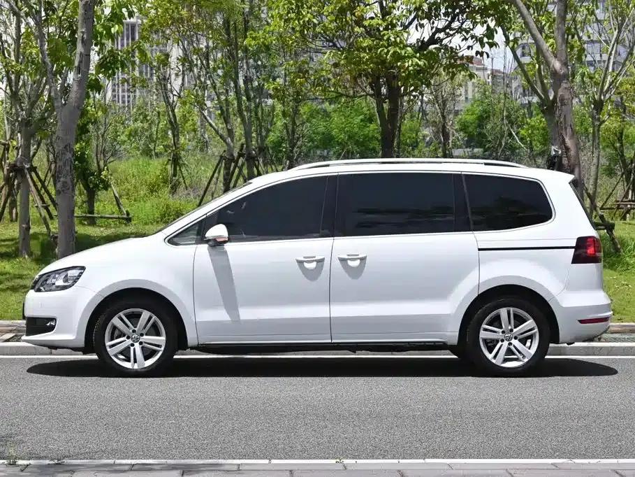 2018 Sharan Facelift 380TSI Comfort 7-Seater — миниатюра 10