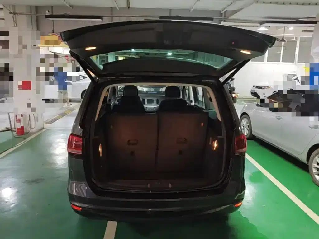 2018 Sharan Facelift 380TSI Comfort 6-Seater — миниатюра 19
