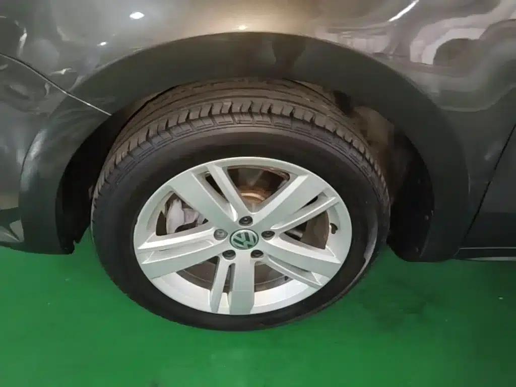 2018 Sharan Facelift 380TSI Comfort 6-Seater — миниатюра 23