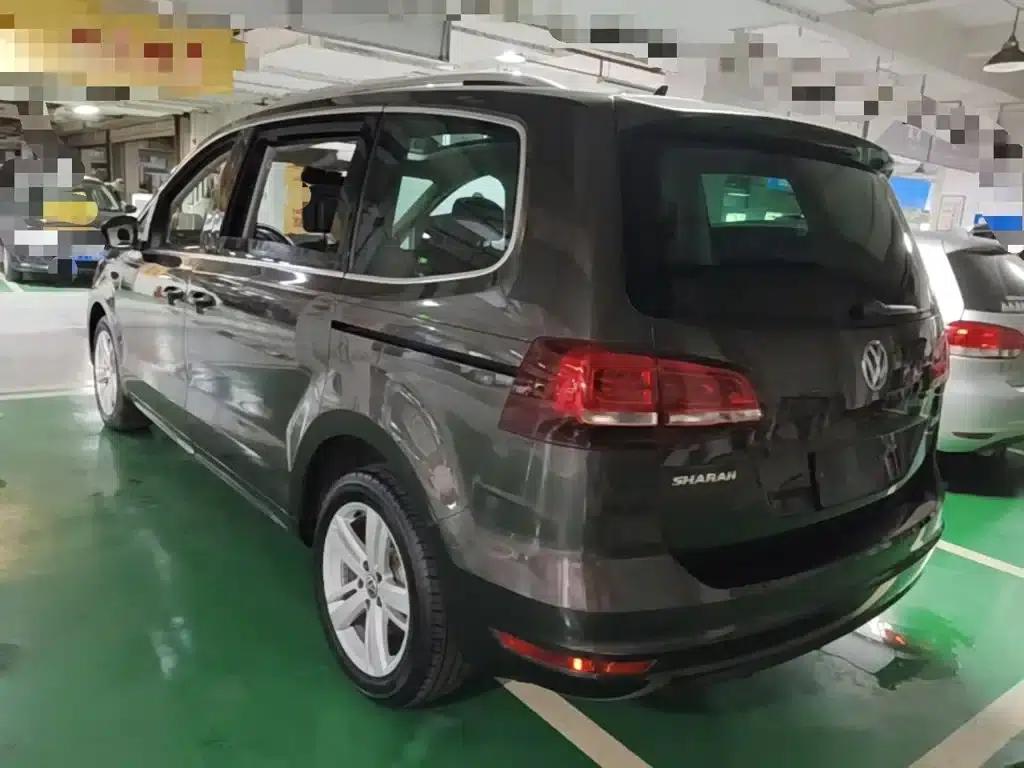 2018 Sharan Facelift 380TSI Comfort 6-Seater — миниатюра 5