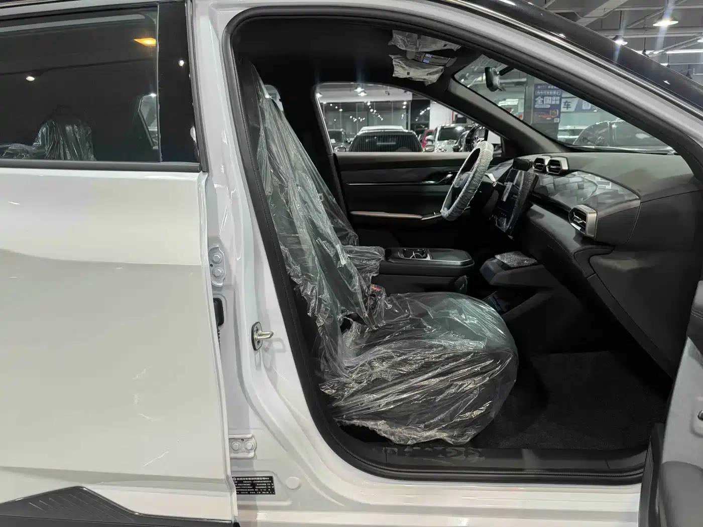 Dongfeng Fengshen L7 2026 model 530km AIR — миниатюра 12