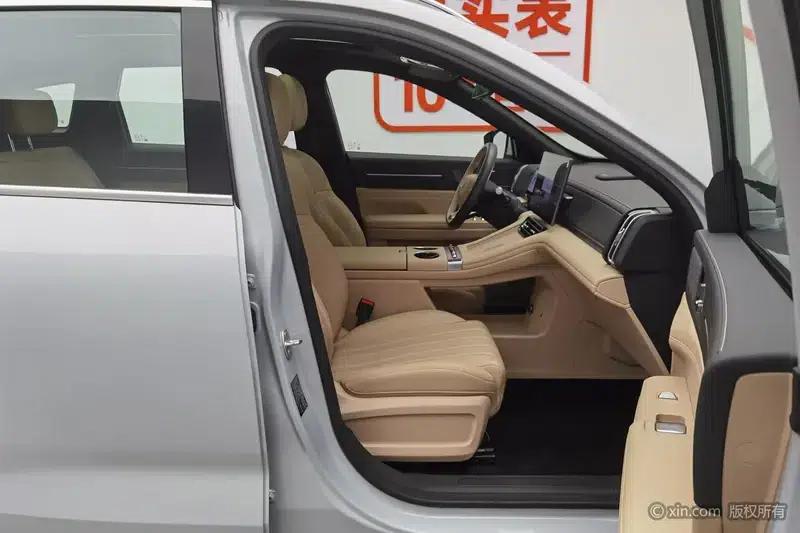 Jetour Mountain & Sea L7 PLUS 2026 Model, 121km/h, 5-seater Comfort Edition — миниатюра 24