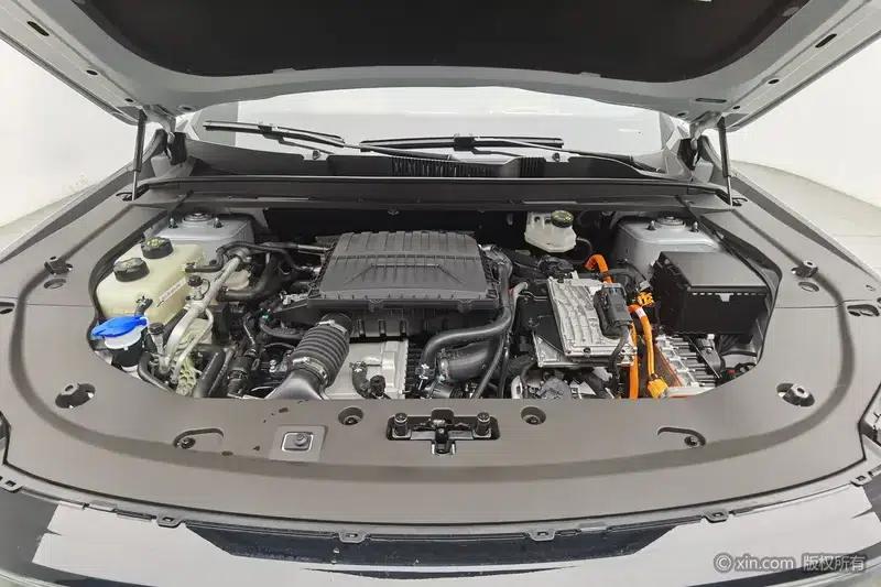 Jetour Mountain & Sea L7 PLUS 2026 Model, 121km/h, 5-seater Comfort Edition — миниатюра 5