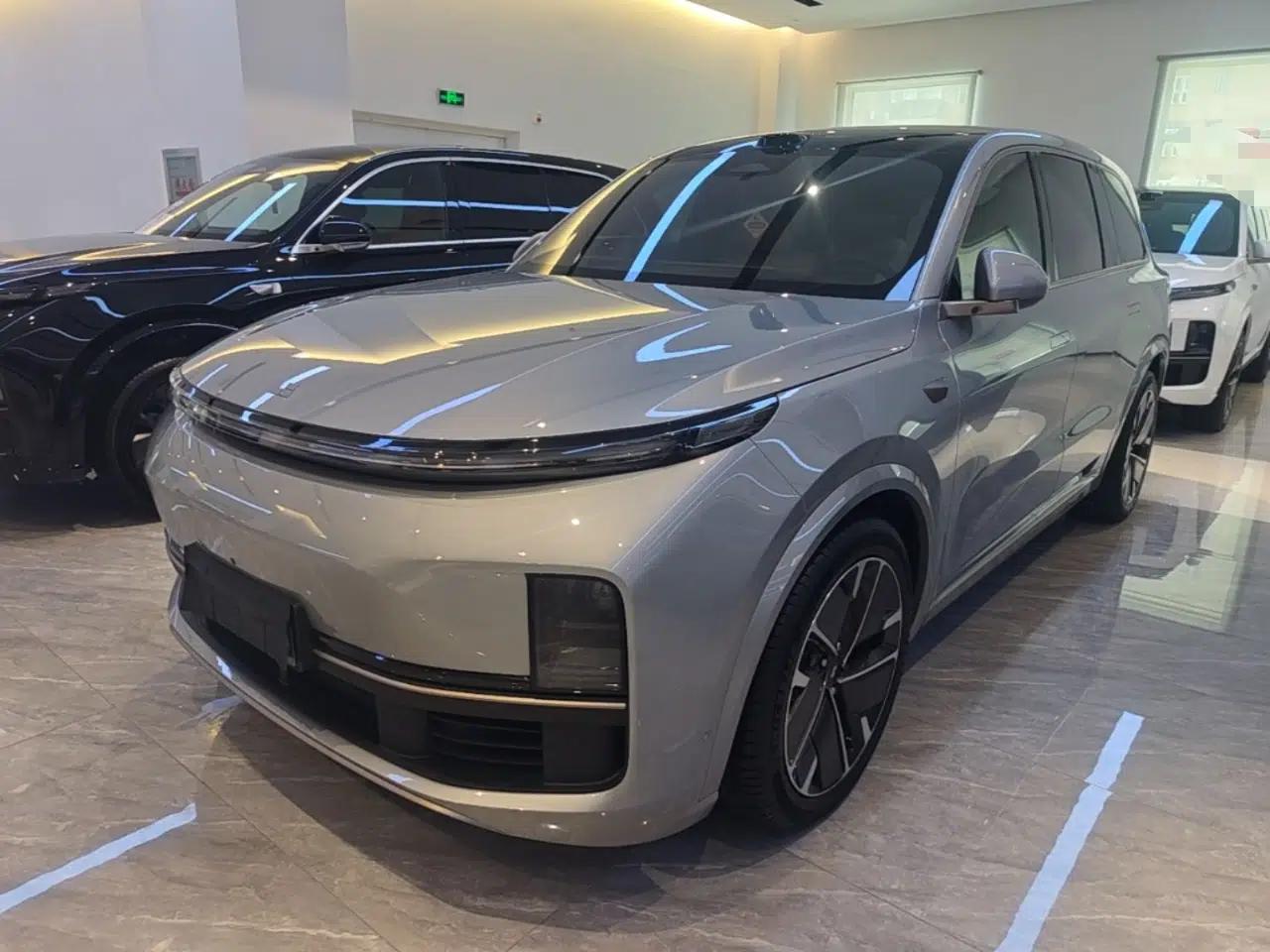 Li Auto L9 2025 Ultra Smart Refreshed Edition — миниатюра 1
