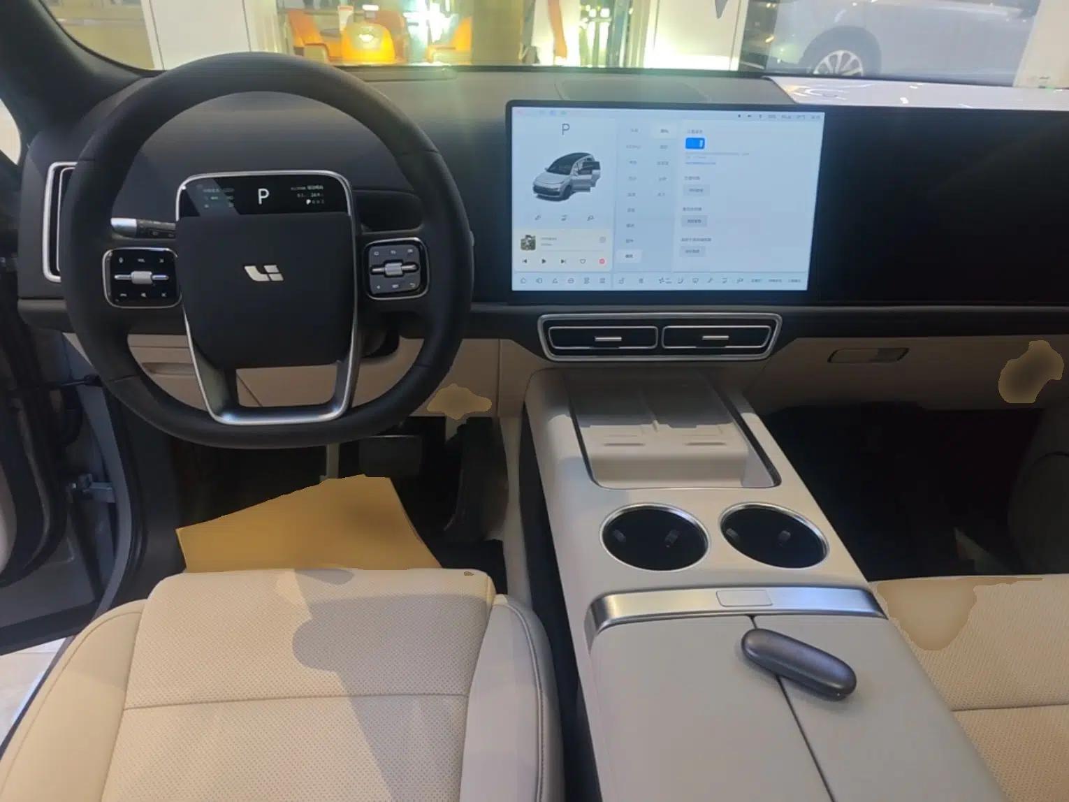 Li Auto L9 2025 Ultra Smart Refreshed Edition — миниатюра 12